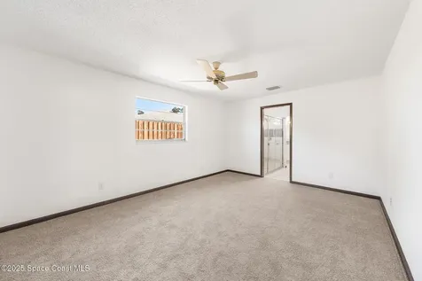 724 Puesta Del Sol Plaza Indialantic FL 32903