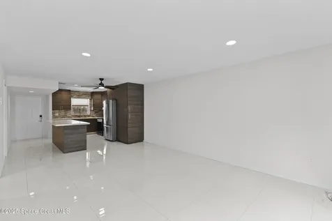 809 W Oakland Park Boulevard Oakland Park FL 33311