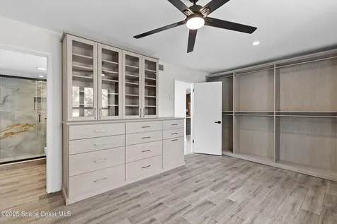 809 W Oakland Park Boulevard Oakland Park FL 33311