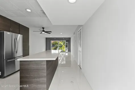 809 W Oakland Park Boulevard Oakland Park FL 33311