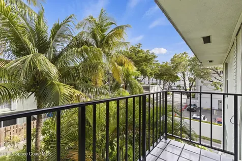 809 W Oakland Park Boulevard Oakland Park FL 33311