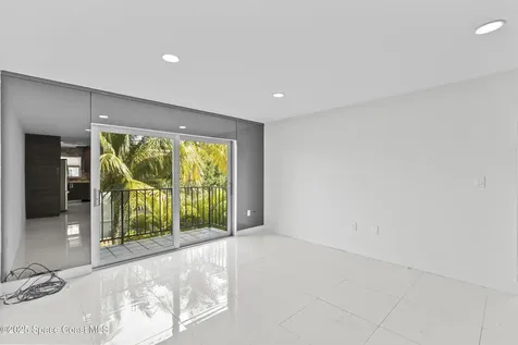 809 W Oakland Park Boulevard Oakland Park FL 33311