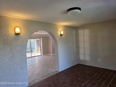 825 2nd Street Merritt Island FL 32953