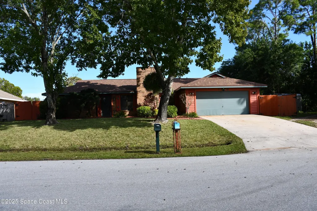1273 Roslyn Avenue NW Palm Bay FL 32907
