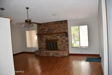 1273 Roslyn Avenue NW Palm Bay FL 32907