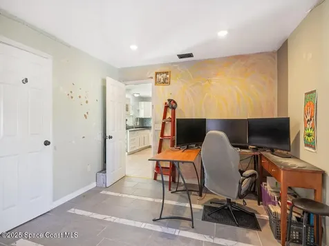 1435 17th Court SW Vero Beach FL 32962