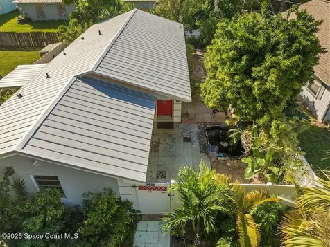 1435 17th Court SW Vero Beach FL 32962