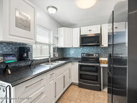 1435 17th Court SW Vero Beach FL 32962