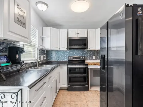 1435 17th Court SW Vero Beach FL 32962