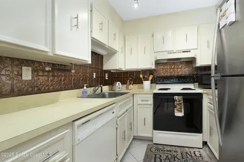 2925 N Highway A1a Indialantic FL 32903