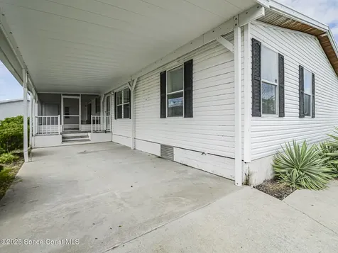7620 Boxelder Road E Micco FL 32976