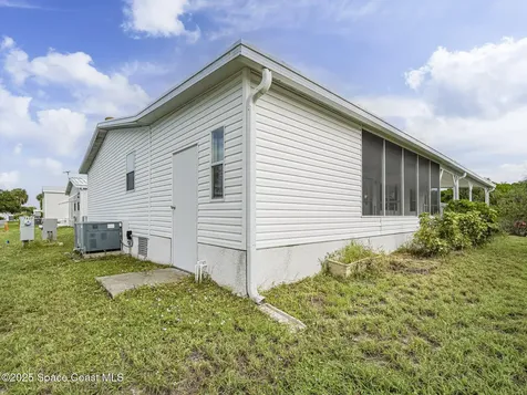 7620 Boxelder Road E Micco FL 32976