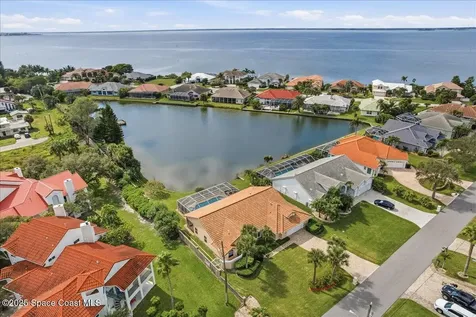 30 Indian Village Trail Cocoa Beach FL 32931