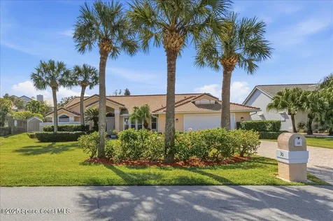 30 Indian Village Trail Cocoa Beach FL 32931