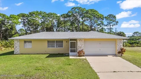 1421 Grand Court NW Palm Bay FL 32907