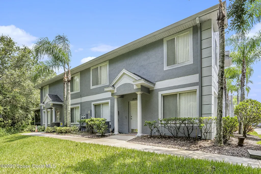18199 Paradise Point Drive Tampa FL 33647