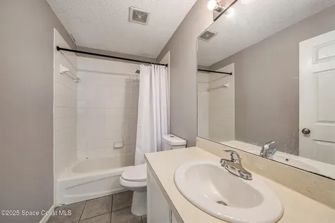 18199 Paradise Point Drive Tampa FL 33647