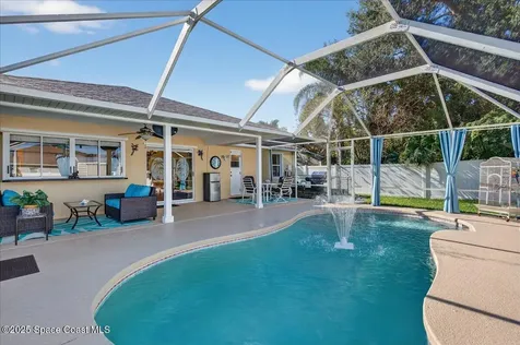 467 Caravan Terrace Sebastian FL 32958