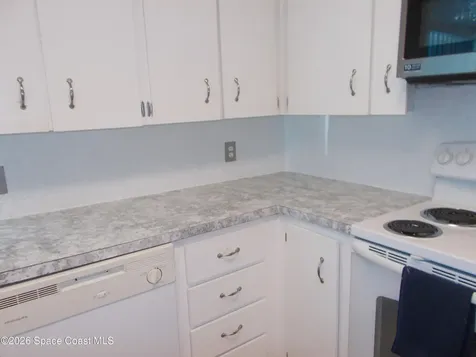 836 Hyacinth Circle E Barefoot Bay FL 32976