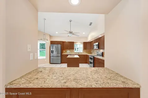 2537 Evergreen Avenue Titusville FL 32796