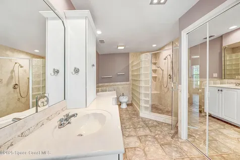 2537 Evergreen Avenue Titusville FL 32796