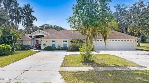 2537 Evergreen Avenue Titusville FL 32796