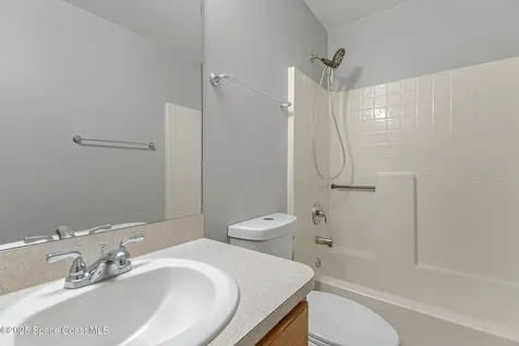 517 Hamwood Street SW Palm Bay FL 32908