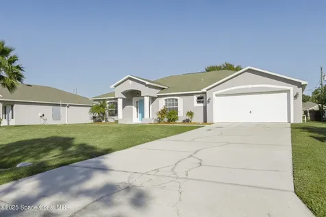 517 Hamwood Street SW Palm Bay FL 32908