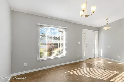 517 Hamwood Street SW Palm Bay FL 32908