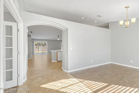517 Hamwood Street SW Palm Bay FL 32908