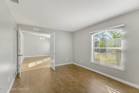 517 Hamwood Street SW Palm Bay FL 32908