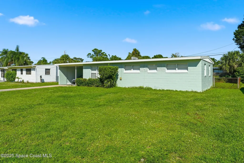 1208 Willow Lane Cocoa FL 32922