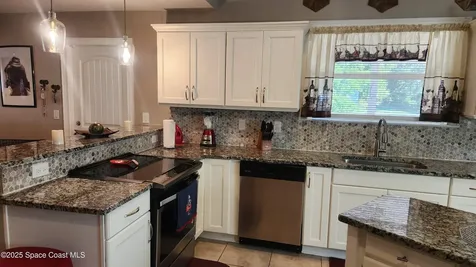 290 District Street SE Palm Bay FL 32909