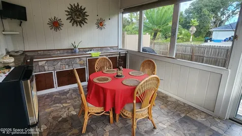 290 District Street SE Palm Bay FL 32909
