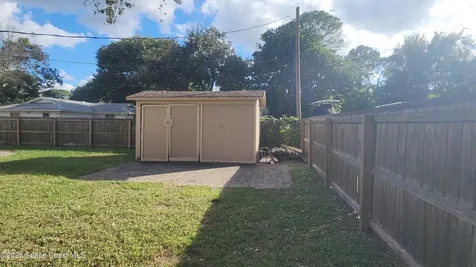 290 District Street SE Palm Bay FL 32909
