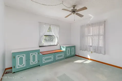 755 Oak Park Circle Merritt Island FL 32953