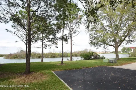 1327 Salem Orchard Lane Brandon FL 33510