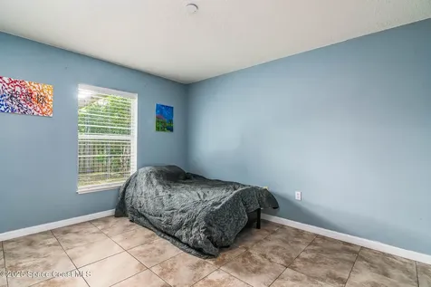 565 Lamon Street SW Palm Bay FL 32908