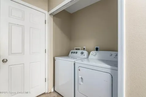 565 Lamon Street SW Palm Bay FL 32908