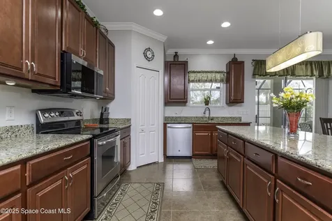 1972 Snapdragon Drive NW Palm Bay FL 32907