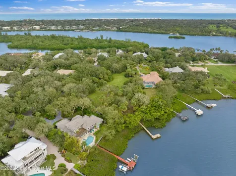 2545 Riverview Court Vero Beach FL 32963