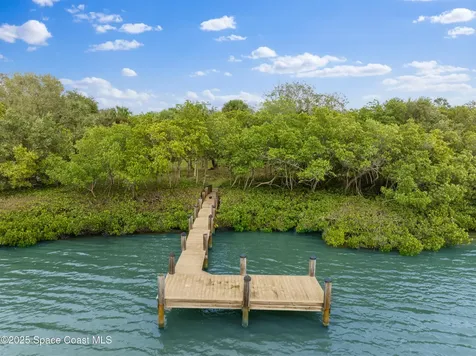 2545 Riverview Court Vero Beach FL 32963
