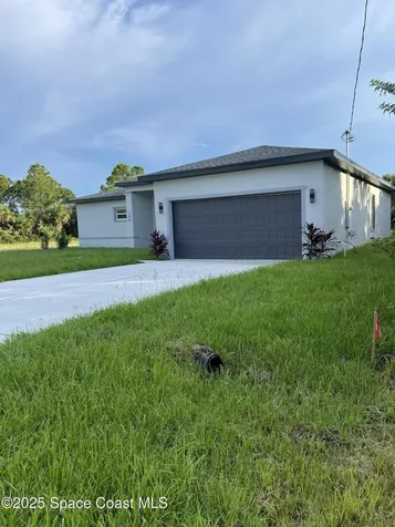 200 Farley Street SW Palm Bay FL 32908
