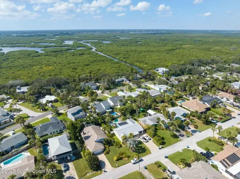 4615 Saxon Drive New Smyrna Beach FL 32169
