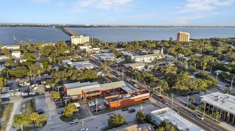 597 Old Oak Street Melbourne FL 32935