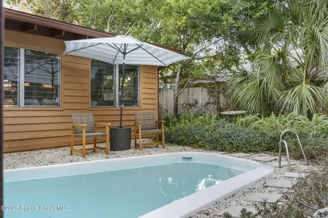 597 Old Oak Street Melbourne FL 32935