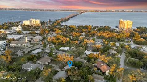 597 Old Oak Street Melbourne FL 32935