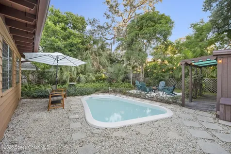 597 Old Oak Street Melbourne FL 32935