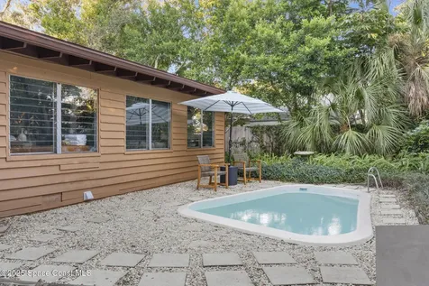 597 Old Oak Street Melbourne FL 32935