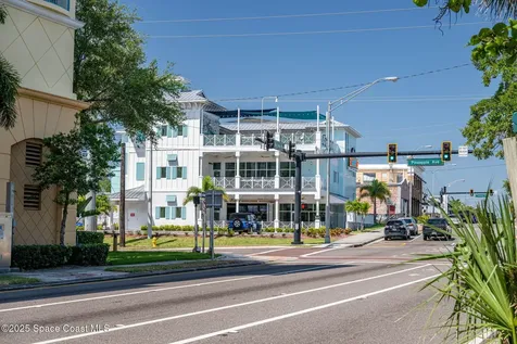 597 Old Oak Street Melbourne FL 32935